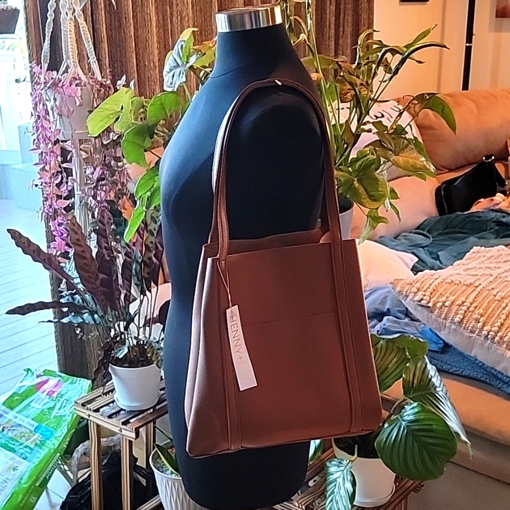 HENNY + LEV Danielle Tote